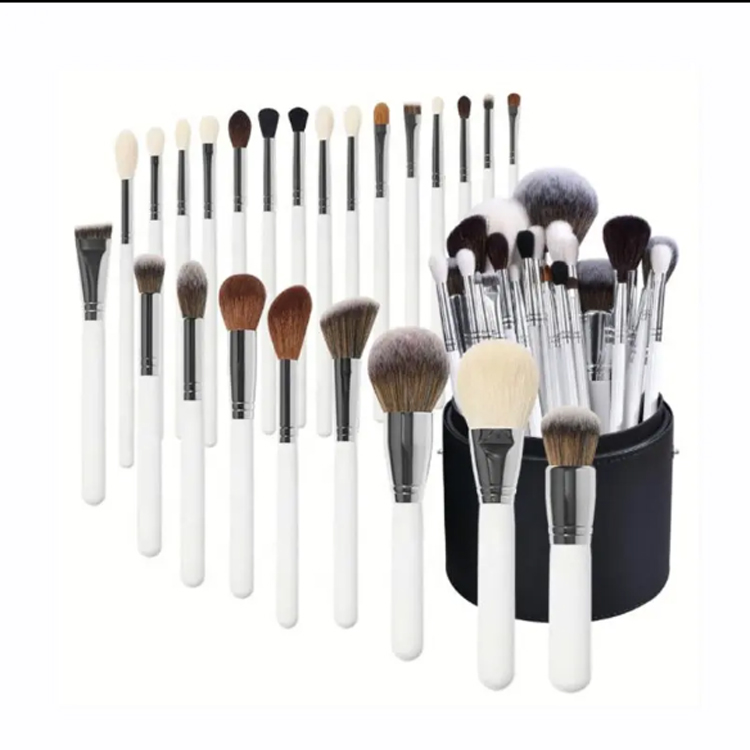 Face Eye Soft Hair Wood Handle Cosmetic Makeup Brushes Set