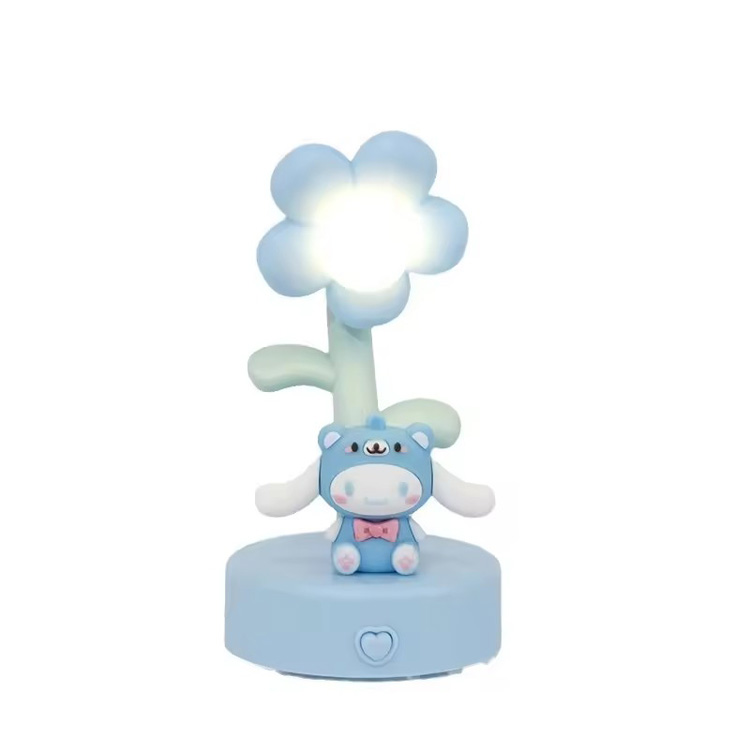 ຂອງຂວັນສ້າງສັນຍອດນິຍົມ Cinnamoroll Anime Tricolor Desk Lamp