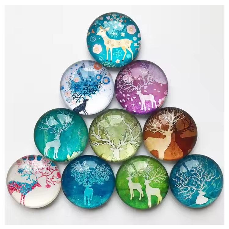 ສິນລະປະການໂຄສະນາຂອງຂວັນຢາງພາລາສະຕິກເກີຢາງພາລາ